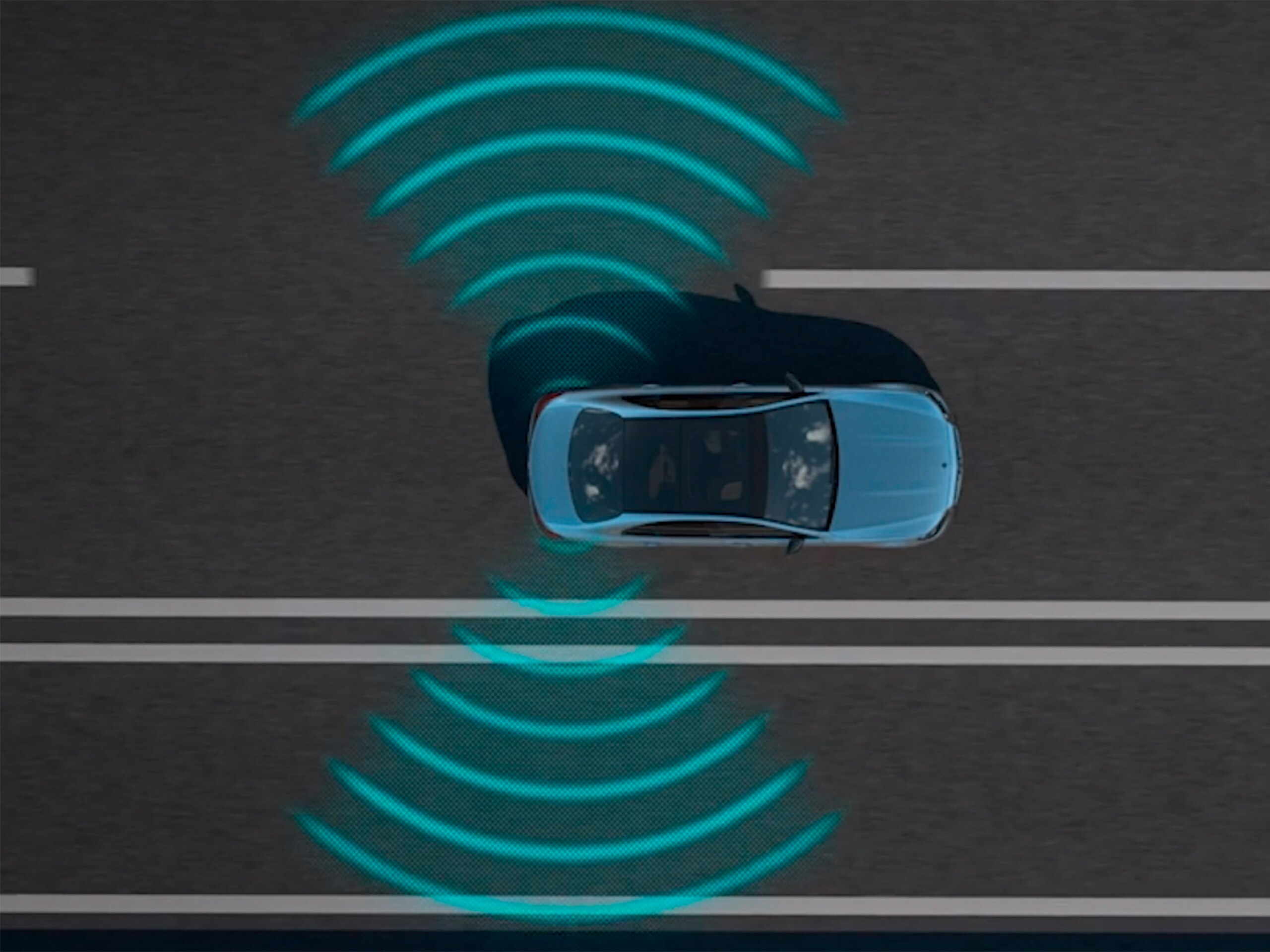 Το βίντεο παρουσιάζει τη λειτουργία του ενεργού συστήματος υποβοήθησης νεκρής γωνίας ορατότητας στη Mercedes-Benz CLS Coupé.